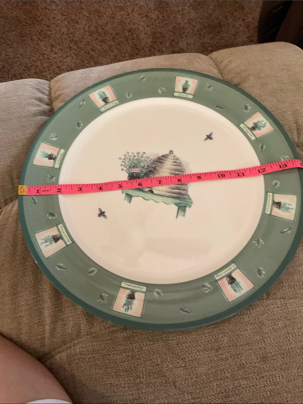 Precidio Pfaltzgraff Naturewood Beehive Melamine 14” Serving Plate - Picture 5 of 7